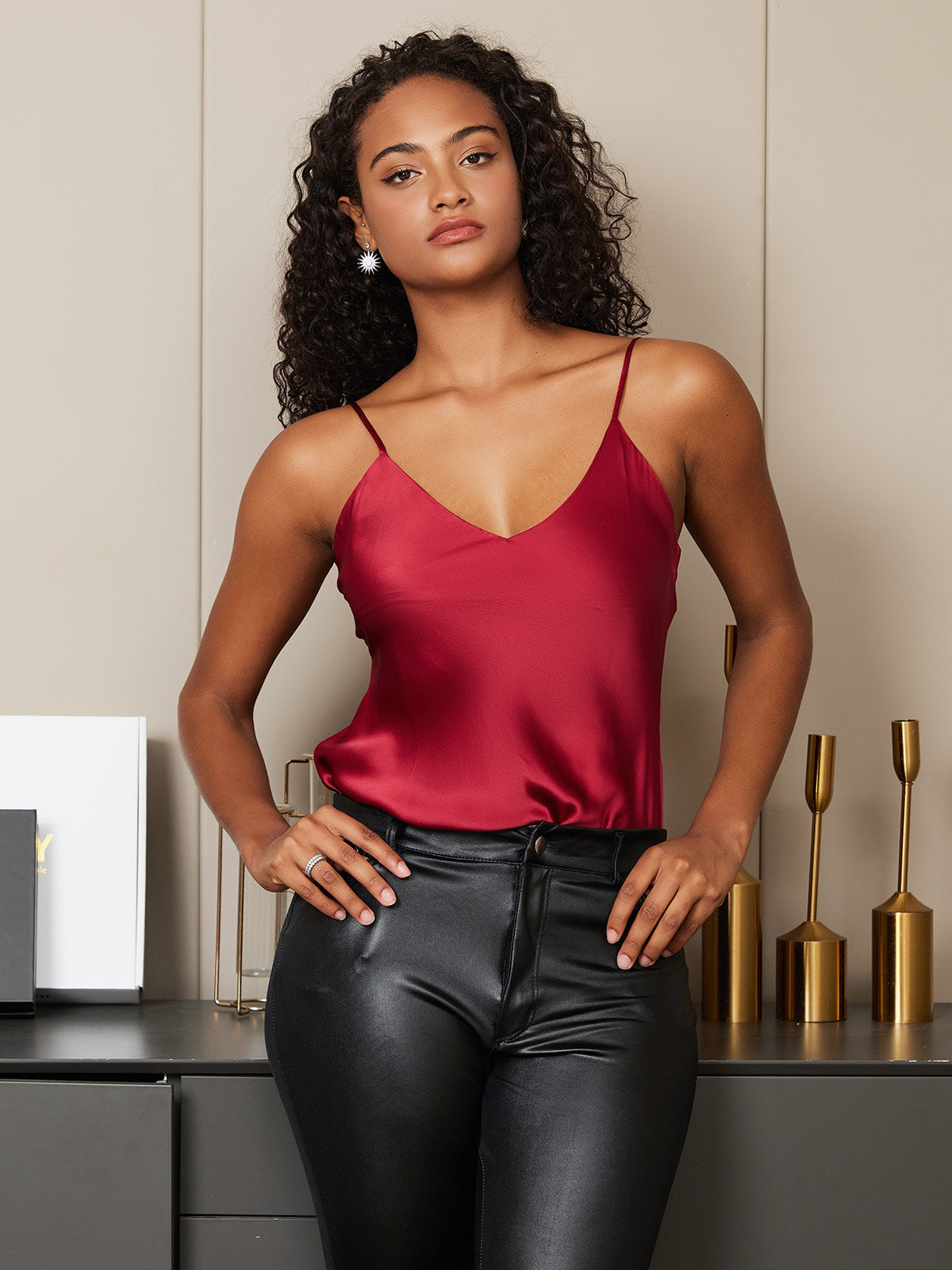 Camisolas de pura seda con tirantes finos